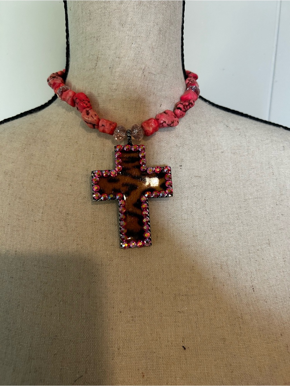 Pink Stone Bead Necklace with Leopard Cross Pendant